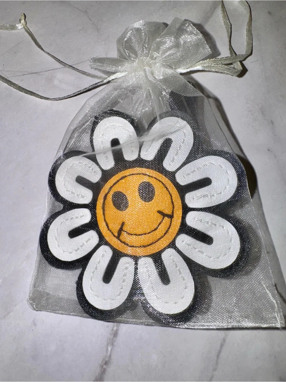Smiley Daisy Bag Charm keychain Black, White & Yellow - New (purse not included)